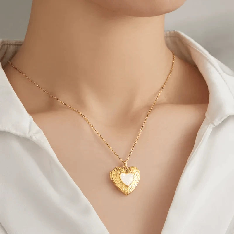 Custom Photo Heart Locket Necklace