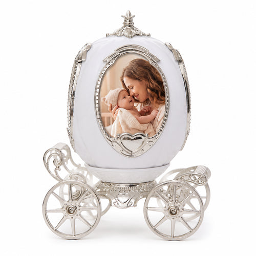 Custom Carriage Music Box · Main product on white background