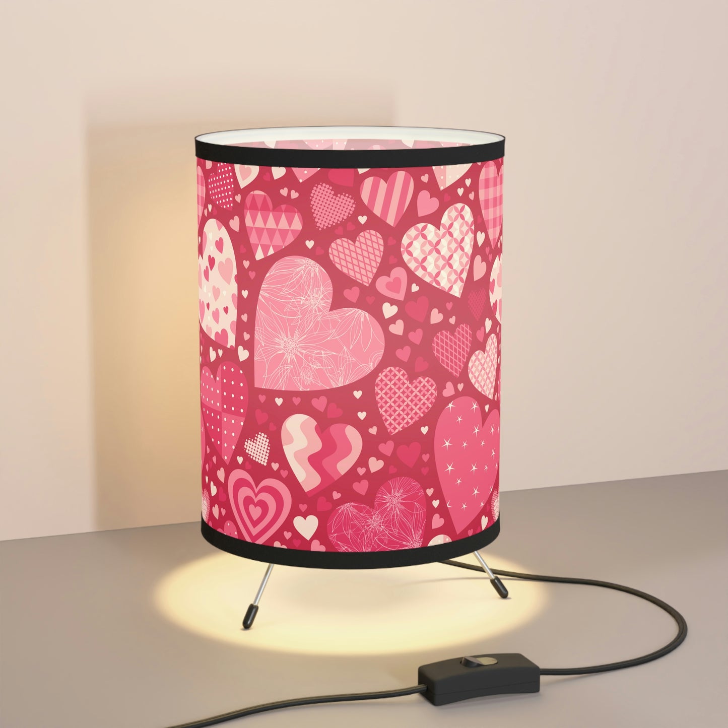 Blissful Hearts Tripod Lamp with High-Res Printed Shade, US\CA plug