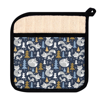 Arctic Foxes Pot Holder with Pocket