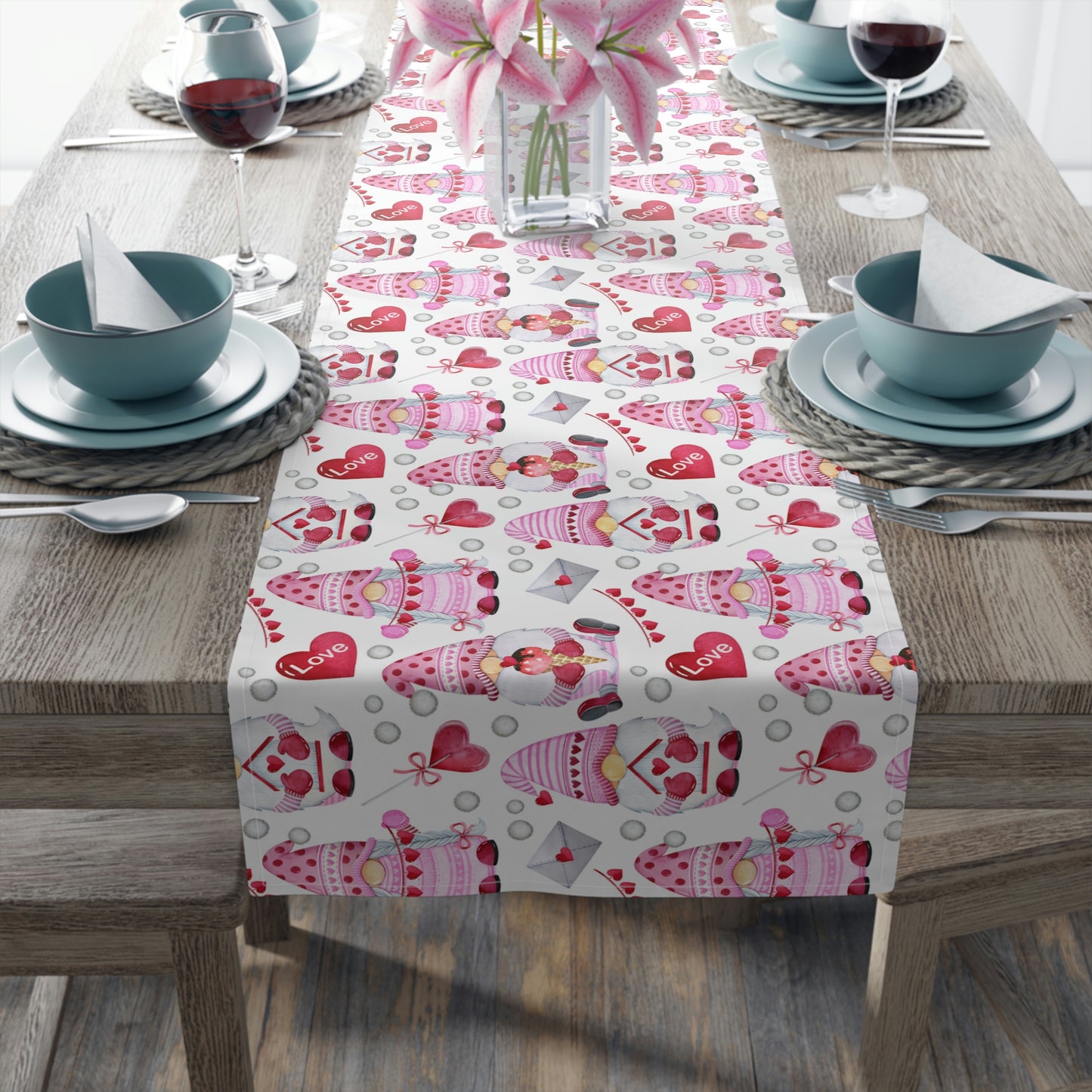 Gnomes and Hearts Table Runner (Cotton, Poly)