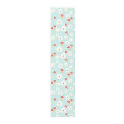 Daisies and Mushrooms Table Runner (Cotton, Poly)