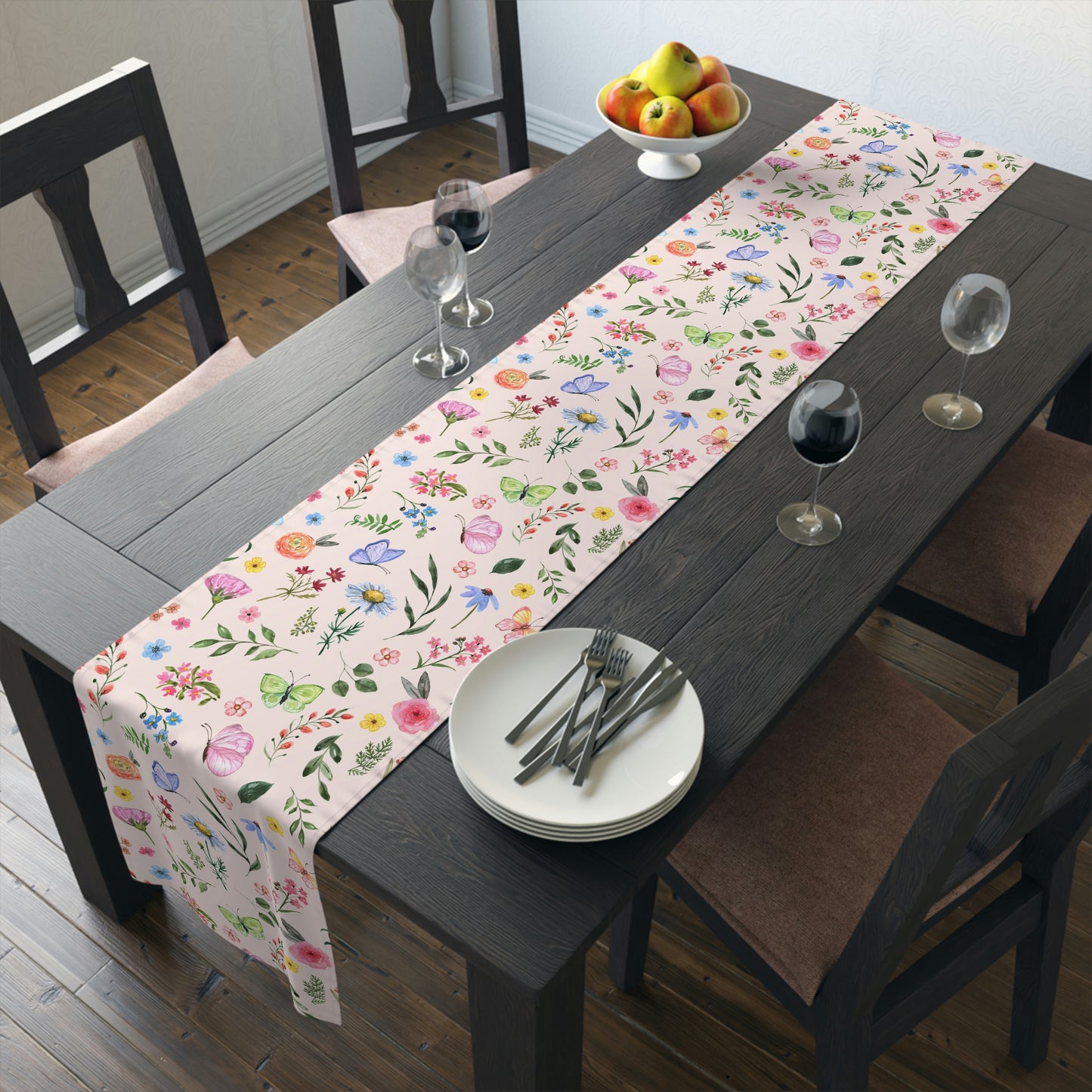 Spring Daisies and Butterflies Table Runner (Cotton, Poly)