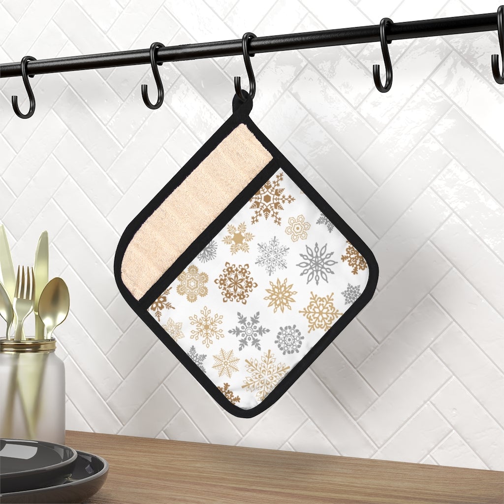 Christmas Gold and Silver Snowflakes Pot Holder with Pocket