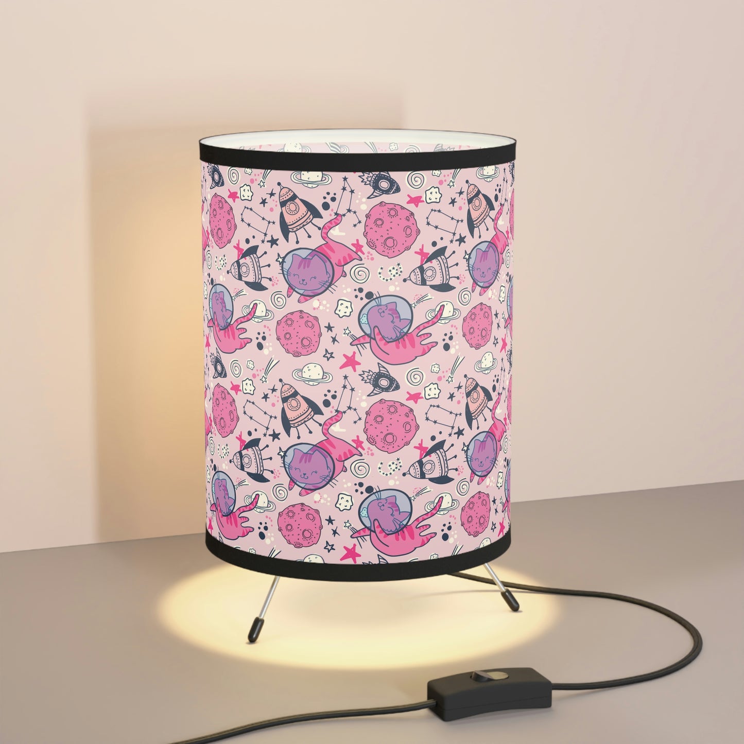 Space Cats Tripod Lamp with High-Res Printed Shade, US\CA plug