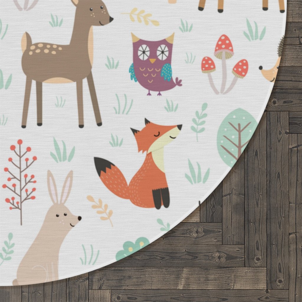 Forest Plants and Animals Round Rug - Puffin Lime