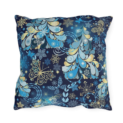 Magical Snowflakes Outdoor Pillow - Puffin Lime