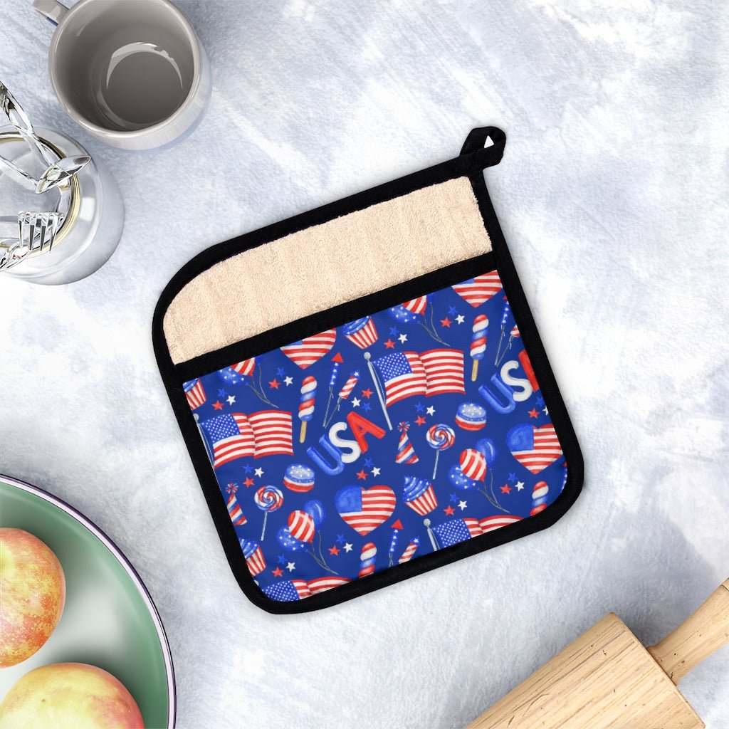Patriotic Hearts and Flags Pot Holder with Pocket - Puffin Lime