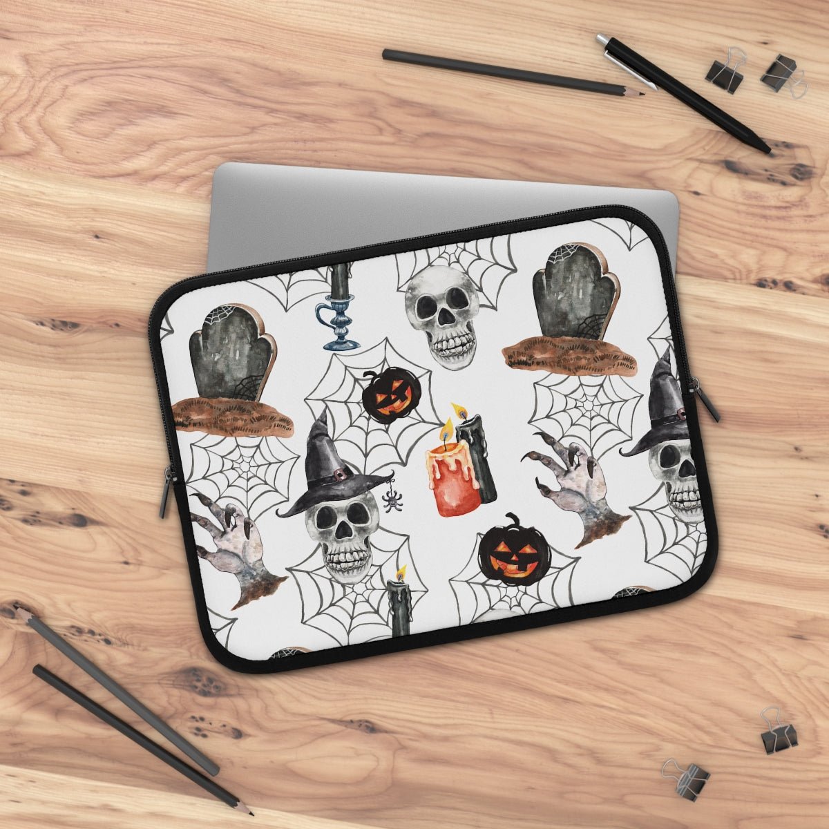 Skulls and Pumpkins Laptop Sleeve - Puffin Lime