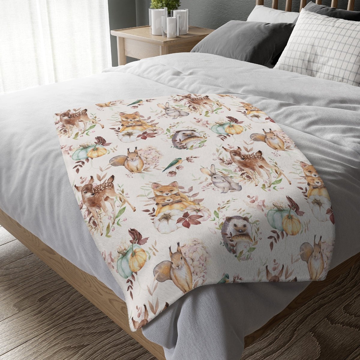 Woodland Animals Velveteen Minky Blanket (Two-sided print) - Puffin Lime